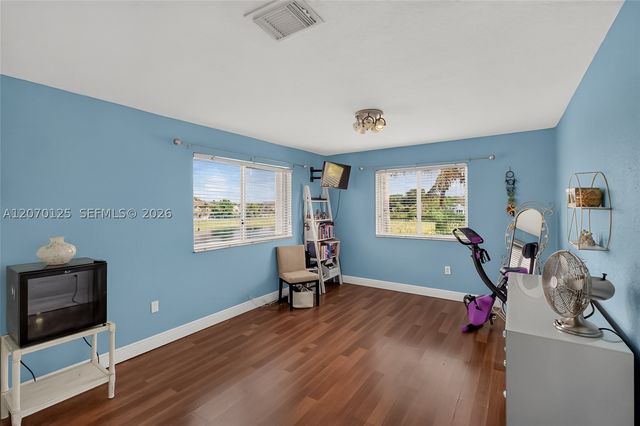15809 SW 65th Ter, Miami, FL 33193