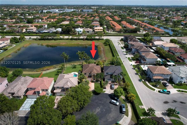 15809 SW 65th Ter, Miami, FL 33193