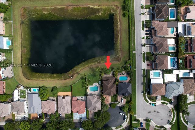 15809 SW 65th Ter, Miami, FL 33193
