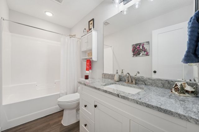 941 Whiskey Road NW, Isanti, MN 55040