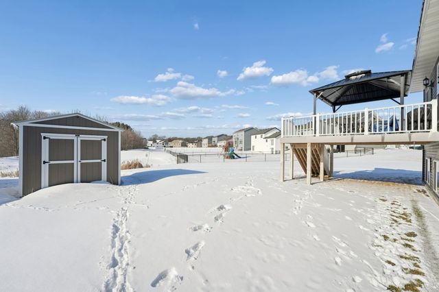 941 Whiskey Road NW, Isanti, MN 55040