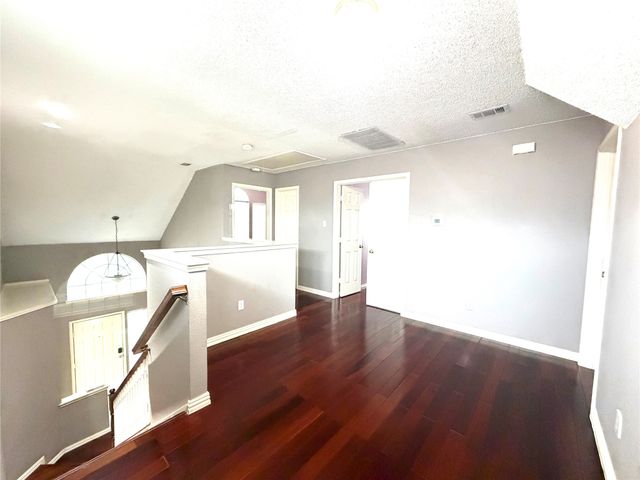 1618 Arbor Creek Drive, Garland, TX 75040