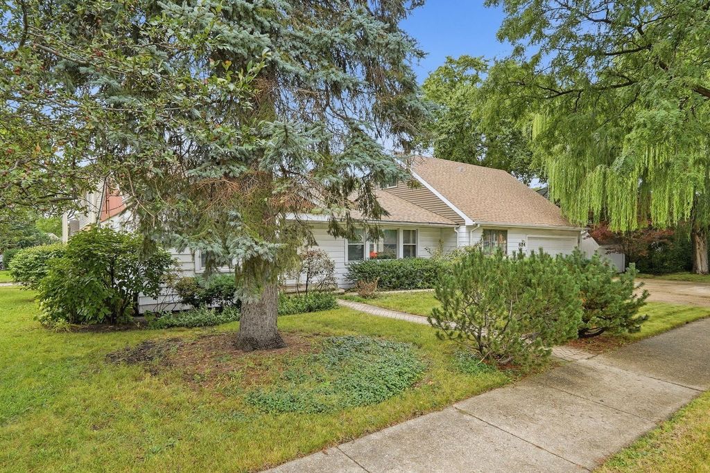 834 S Wolf Road, Des Plaines, IL 60016 — photo 2
