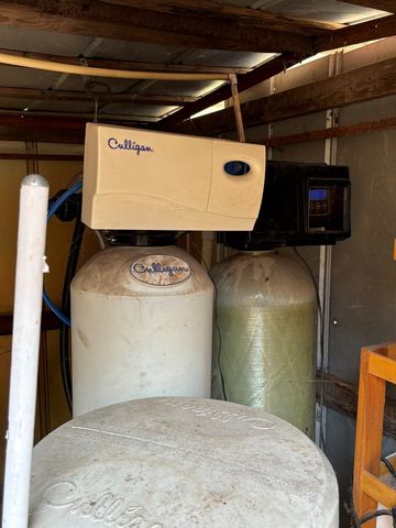 313 Elm Pass 2 Rd, Center Point, TX 78010