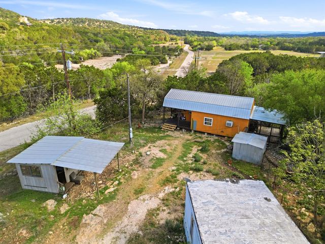 313 Elm Pass 2 Rd, Center Point, TX 78010