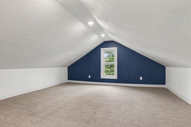 190 E Cross Street, Clarksville, MI 48815