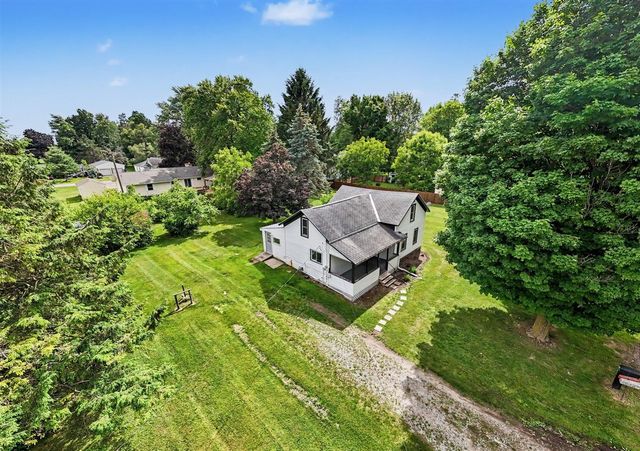 190 E Cross Street, Clarksville, MI 48815