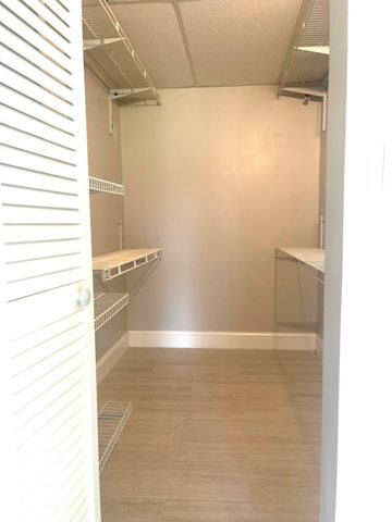 100 Village Green Circle E 112, Palm Springs, FL 33461