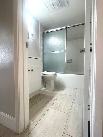 100 Village Green Circle E 112, Palm Springs, FL 33461