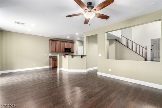 10622 Blue Larkspur Court, Las Vegas, NV 89141