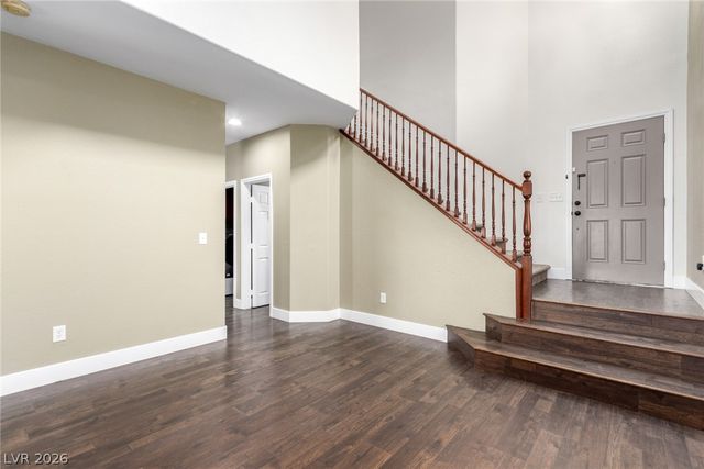 10622 Blue Larkspur Court, Las Vegas, NV 89141