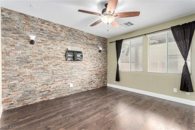 10622 Blue Larkspur Court, Las Vegas, NV 89141