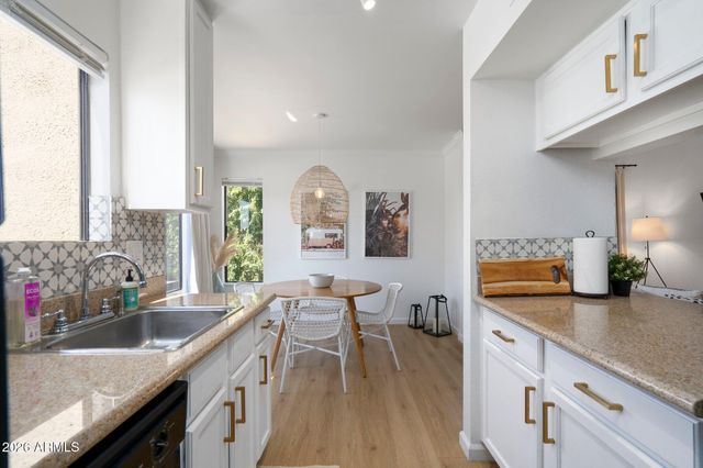 3500 N HAYDEN Road 1106, Scottsdale, AZ 85251