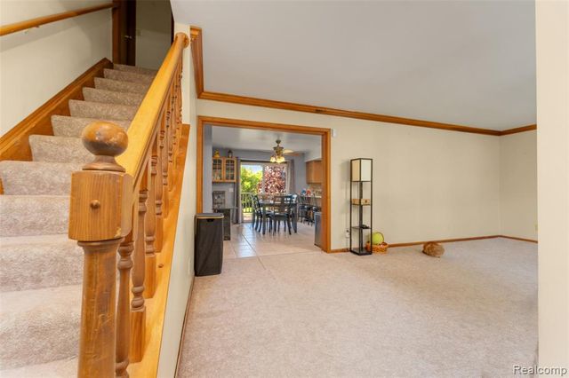 6879 Crofoot Road, Howell, MI 48843