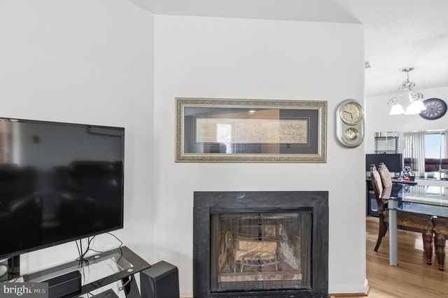 7205 SPLIT RAIL LN, Laurel, MD 20707