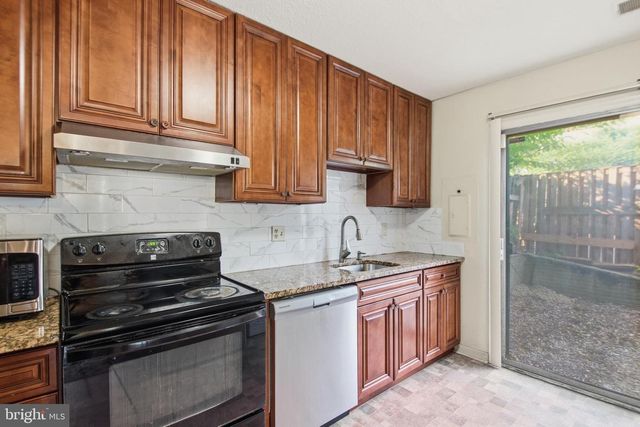 7205 SPLIT RAIL LN, Laurel, MD 20707