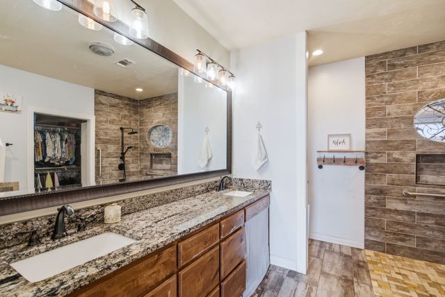 100 Shadle Ridge Court, Poolville, TX 76487