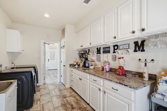 100 Shadle Ridge Court, Poolville, TX 76487