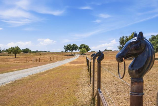 100 Shadle Ridge Court, Poolville, TX 76487