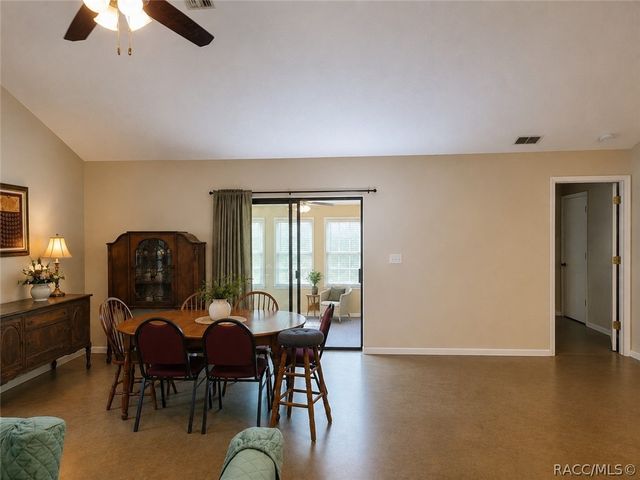 495 E Stratford Avenue, Lecanto, FL 34461