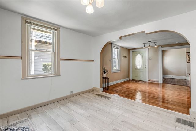 1884 W 47th Street, Cleveland, OH 44102