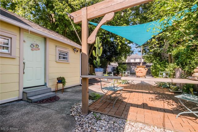 1884 W 47th Street, Cleveland, OH 44102