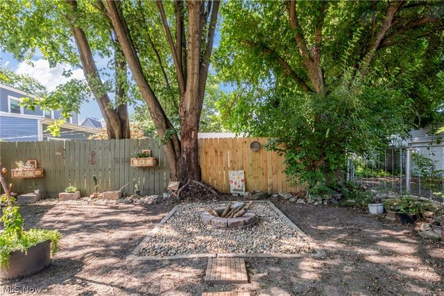 1884 W 47th Street, Cleveland, OH 44102