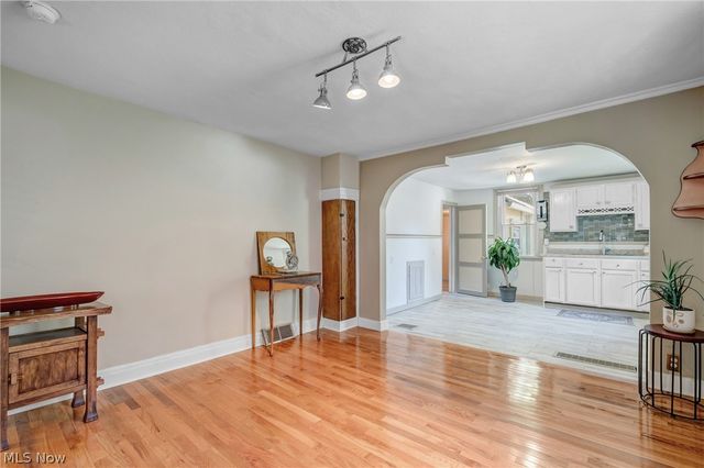 1884 W 47th Street, Cleveland, OH 44102
