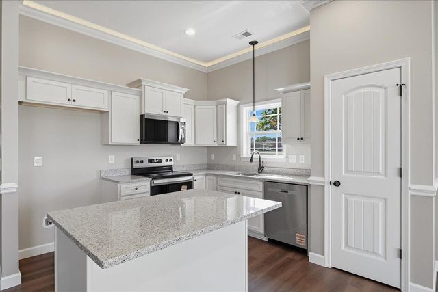 101 Crooked Tree Drive, Gaffney, SC 29341