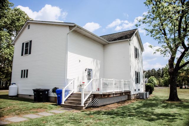 8155 WHEATLEY RD, La Plata, MD 20646