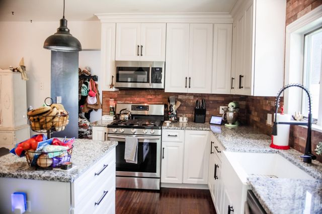 8155 WHEATLEY RD, La Plata, MD 20646