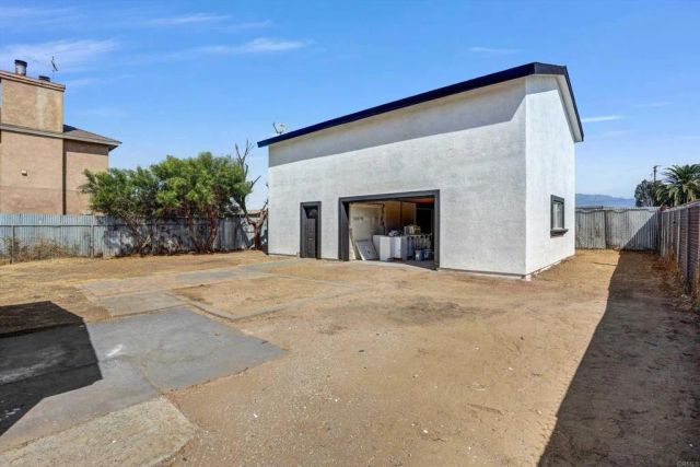1355 7th Street, Norco, CA 92860