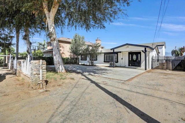 1355 7th Street, Norco, CA 92860