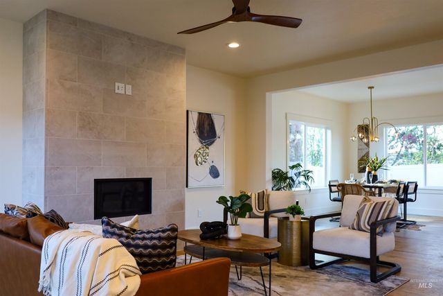 1030 E Fleetwood Ct, Boise, ID 83706