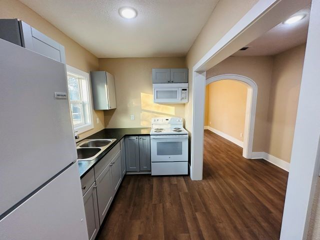 1423 E Elm Street, Tyler, TX 75702