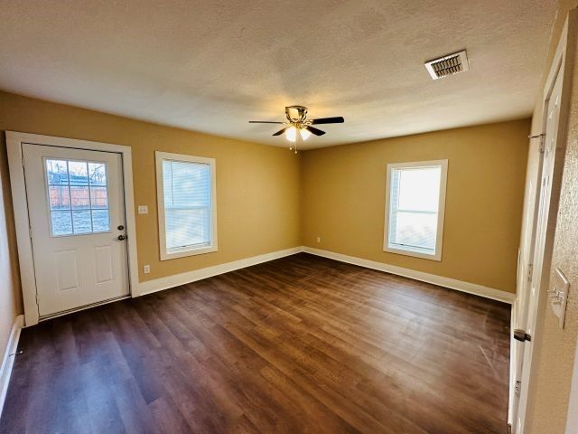 1423 E Elm Street, Tyler, TX 75702
