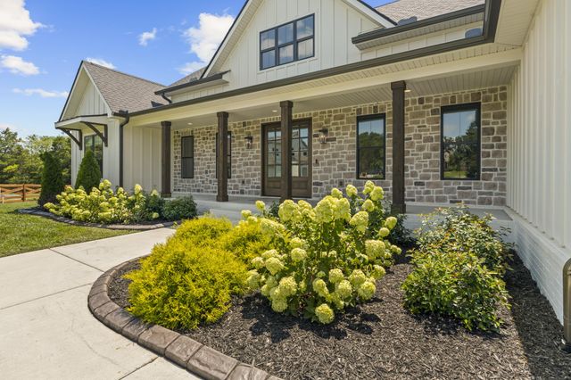 218 Breckenridge Glen Dr, Mount Juliet, TN 37122