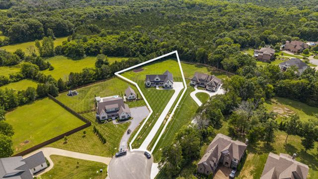218 Breckenridge Glen Dr, Mount Juliet, TN 37122