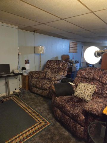 6743 Idaho Avenue, Hammond, IN 46323