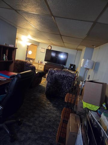 6743 Idaho Avenue, Hammond, IN 46323