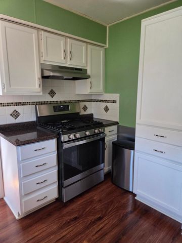 6743 Idaho Avenue, Hammond, IN 46323