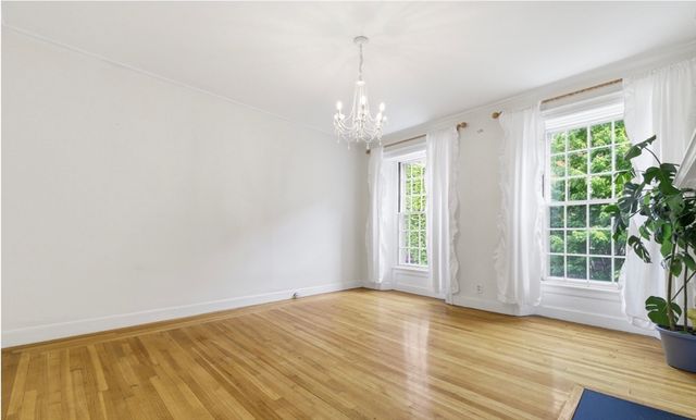 20 Joy 2, Boston, MA 02114