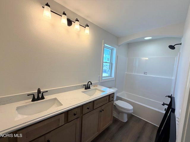 5051 Magnolia Drive, Oregon, OH 43616