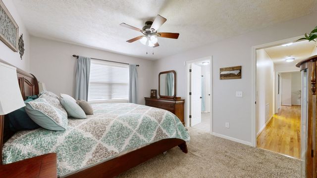 5304 Blackman Rd, Murfreesboro, TN 37129