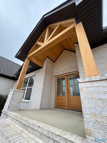 195 Caldwell Trail, Gadsden, AL 35901