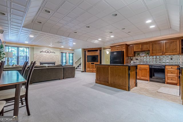 1251 Oxford Drive SE, Conyers, GA 30013