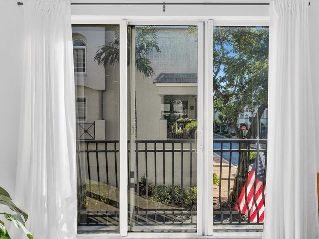 1801 Coral Heights Boulevard, Fort Lauderdale, FL 33308