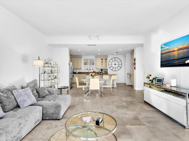 1801 Coral Heights Boulevard, Fort Lauderdale, FL 33308