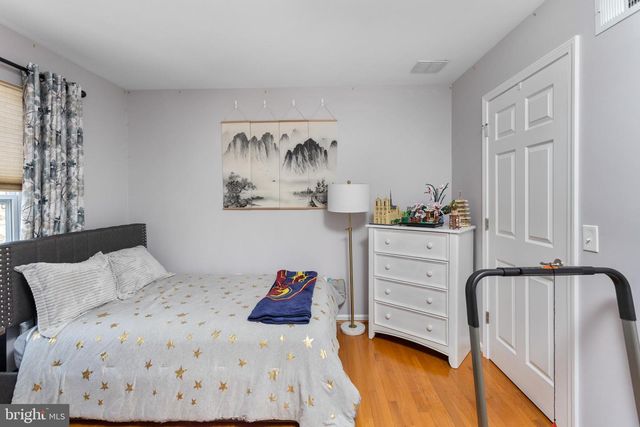 500 W FARMS RD, Howell, NJ 07731