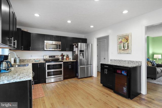 991 SELDON DR, Strasburg, VA 22657